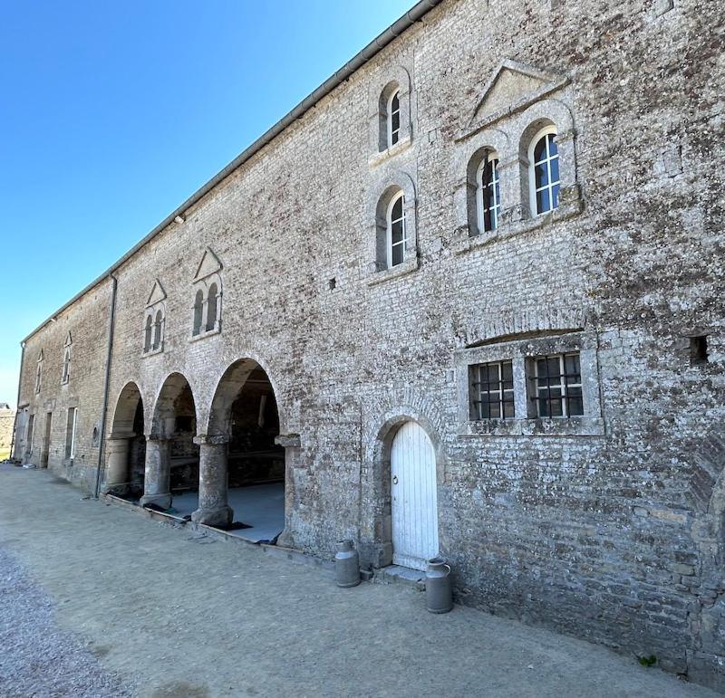 Chateau De Franquetot & D Day Collins Museum Sainte-Mere-Eglise Exterior photo